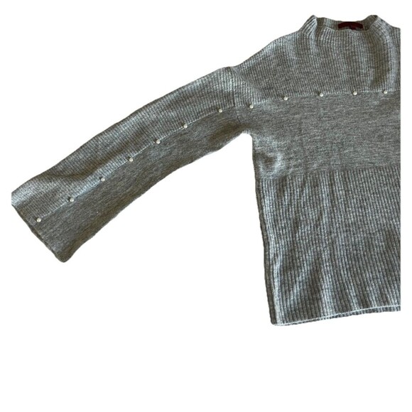 BKE Gray Sweater Small Cozy Flare Sleeve Pearl Embellished - Picture 4 of 9